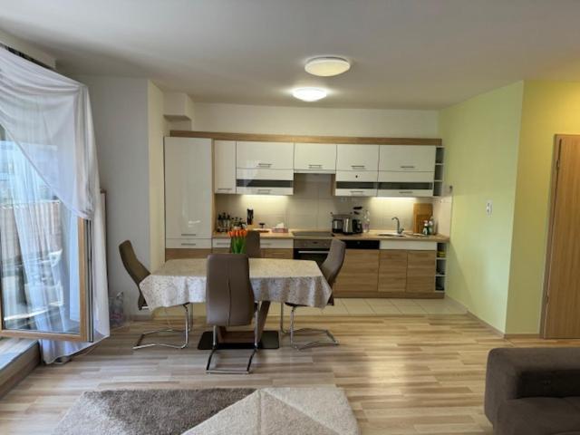 Luxury Cordia Apartment With Free Parking บูดาเปสต์ ภายนอก รูปภาพ